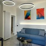 Pitti\'S Design Apartment