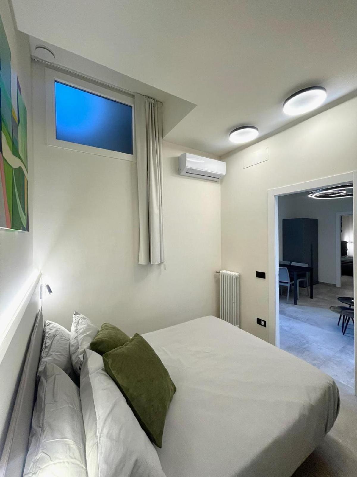 Pitti's Design